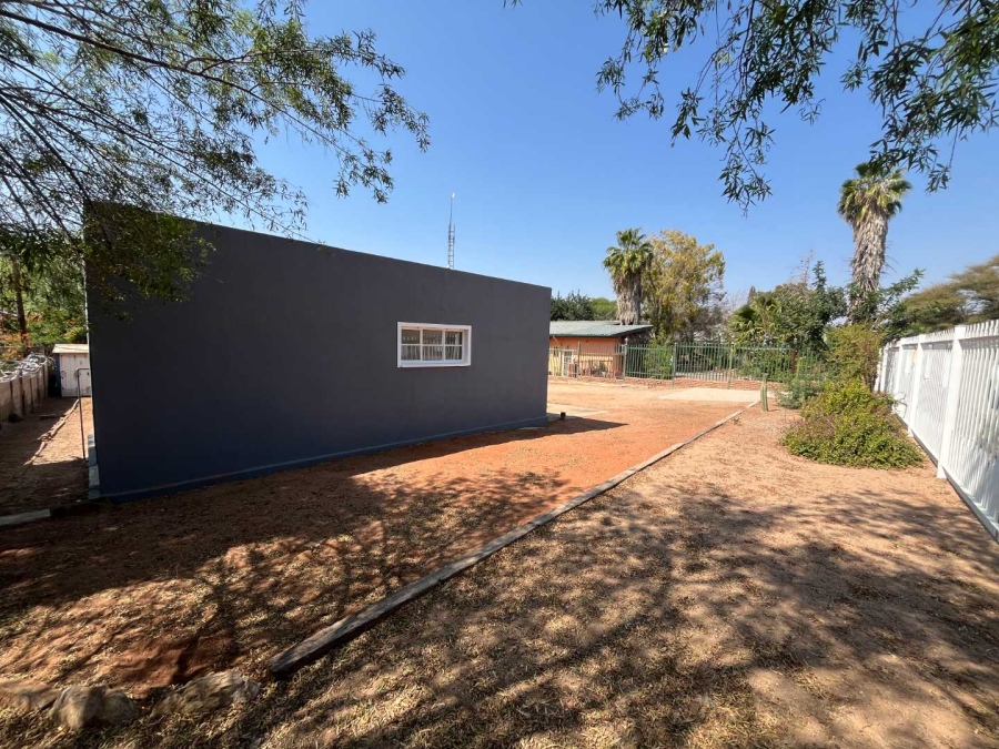 3 Bedroom Property for Sale in Die Rand Northern Cape
